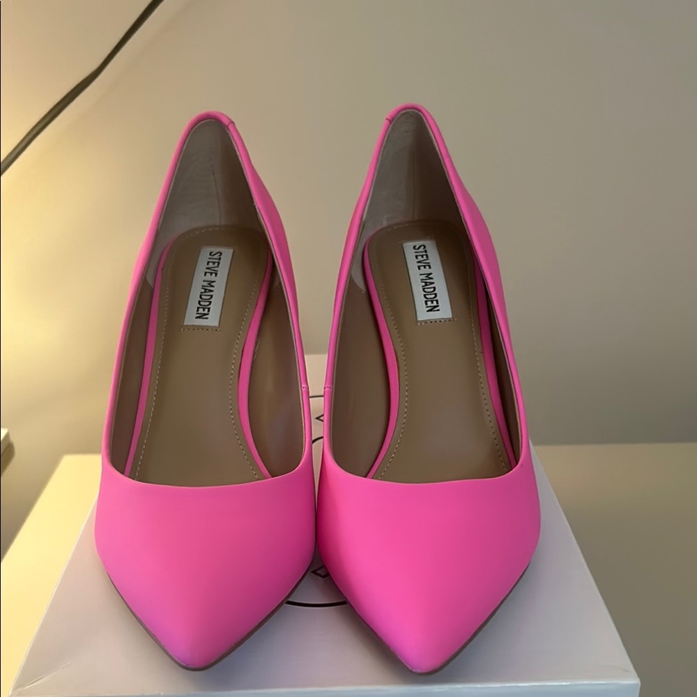 Steve Madden Pink Women's Pumps
